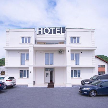 Green Garden Resort Cicirlau Екстериор снимка
